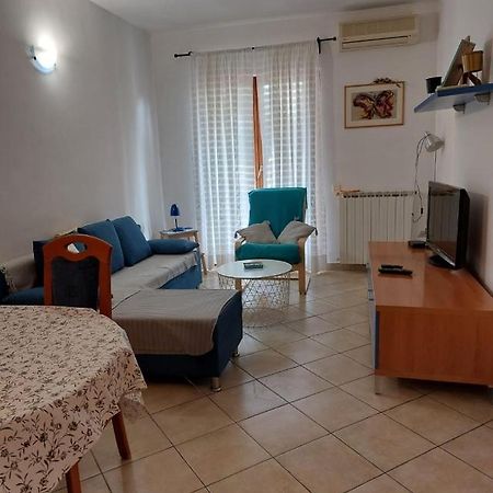 Apartments Graciela Pula Zewnętrze zdjęcie