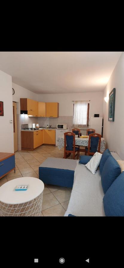 Apartments Graciela Pula Zewnętrze zdjęcie