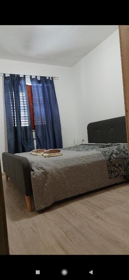 Apartments Graciela Pula Zewnętrze zdjęcie
