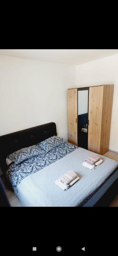 Apartments Graciela Pula Zewnętrze zdjęcie