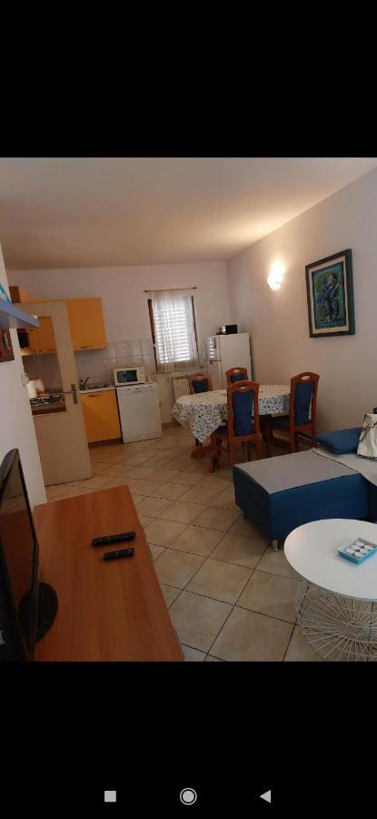 Apartments Graciela Pula Zewnętrze zdjęcie