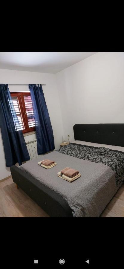 Apartments Graciela Pula Zewnętrze zdjęcie
